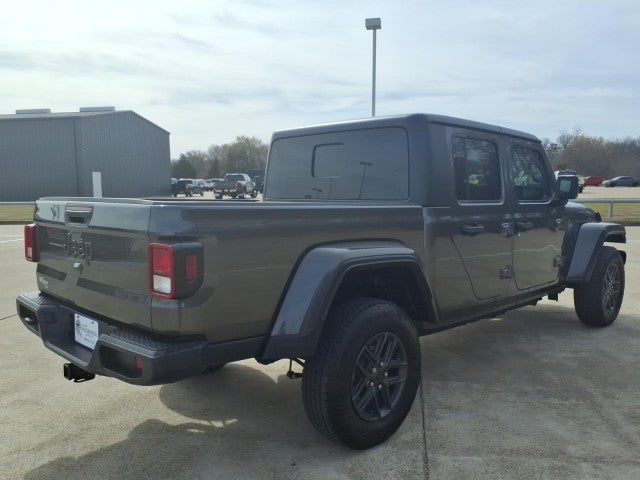 2024 Jeep Gladiator Sport S