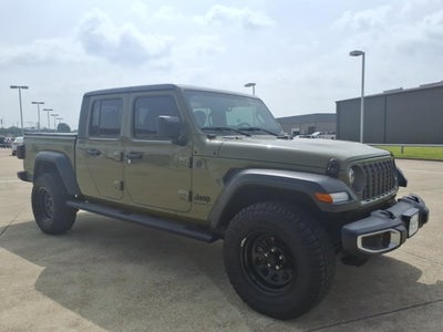2025 Jeep Gladiator Sport