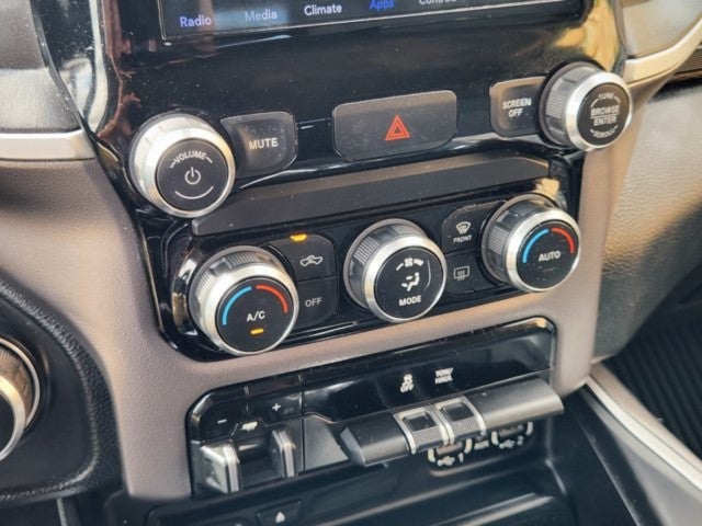 2019 RAM 1500 Big Horn/Lone Star Crew Cab 4x4 5'7" Box
