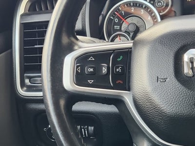 2019 RAM 1500 Big Horn/Lone Star Crew Cab 4x4 5'7" Box