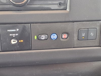 2025 Chevrolet Express Passenger 1LT