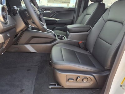 2025 Chevrolet Colorado WT/LT