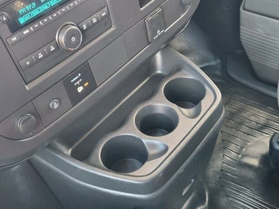 2025 Chevrolet Express Cargo WT