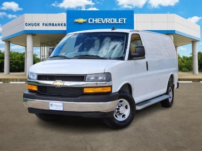 2025 Chevrolet Express Cargo WT