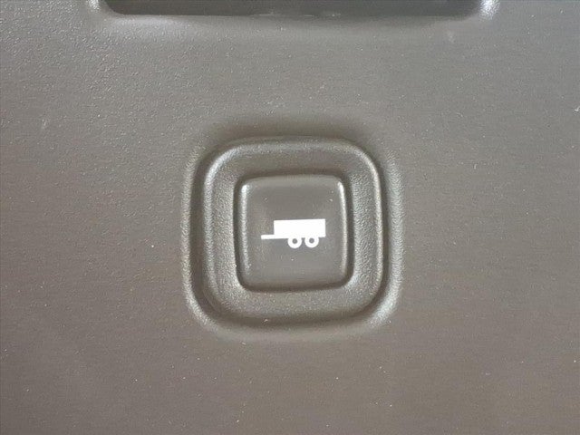 2025 Chevrolet Express Cargo 3500 WT