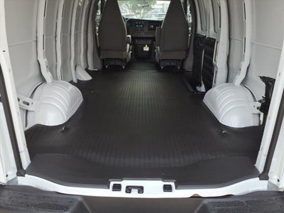 2025 Chevrolet Express Cargo 3500 WT