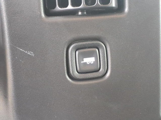 2025 Chevrolet Express Cargo 3500 WT