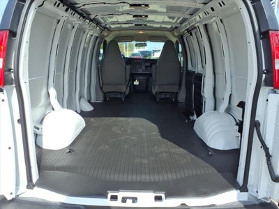 2025 Chevrolet Express Cargo 3500 WT