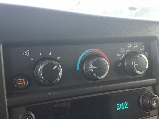 2025 Chevrolet Express Cargo 3500 WT