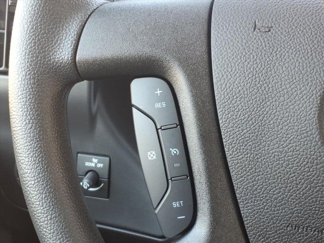 2025 Chevrolet Express Cargo 3500 WT