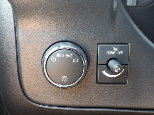 2025 Chevrolet Express Cargo 3500 WT