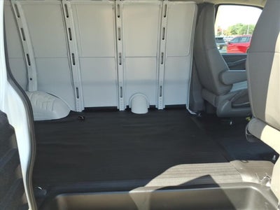 2025 Chevrolet Express Cargo 3500 WT