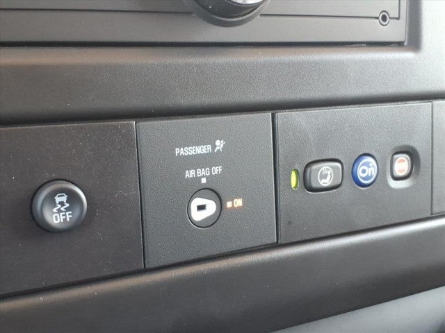 2025 Chevrolet Express Cargo 3500 WT