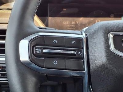 2025 GMC Yukon Elevation
