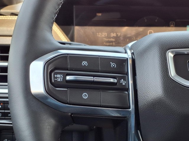 2025 GMC Yukon Elevation
