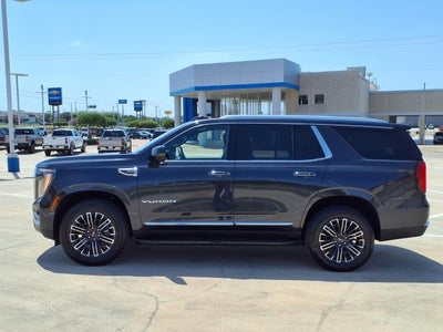2025 GMC Yukon Elevation