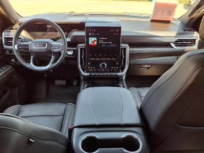 2025 GMC Yukon Elevation