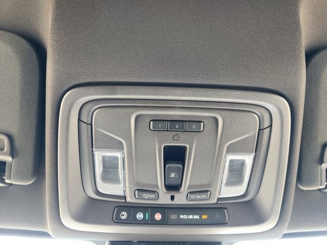 2027 Chevrolet Traverse Z71 - Photo 19