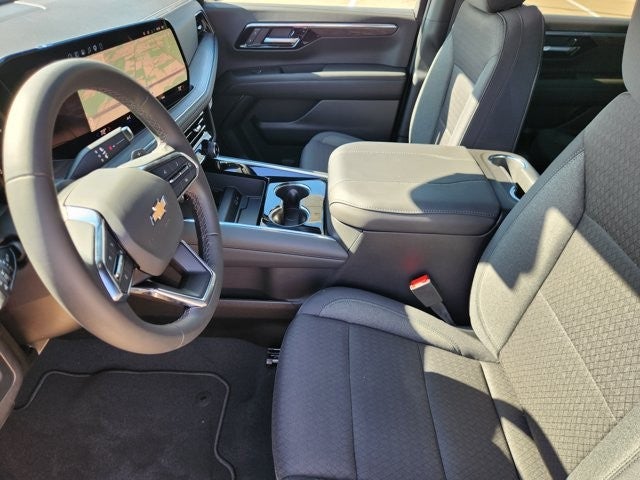 2027 Chevrolet Suburban LS