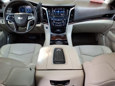 2016 Cadillac Escalade Luxury Collection