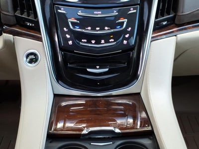 2016 Cadillac Escalade Luxury Collection