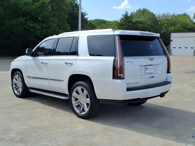 2016 Cadillac Escalade Luxury Collection