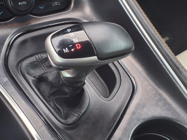 2015 Dodge Challenger SXT Plus