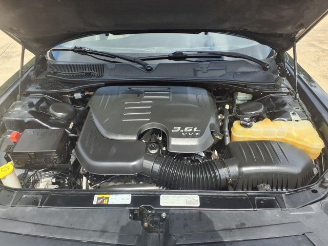 2015 Dodge Challenger SXT Plus