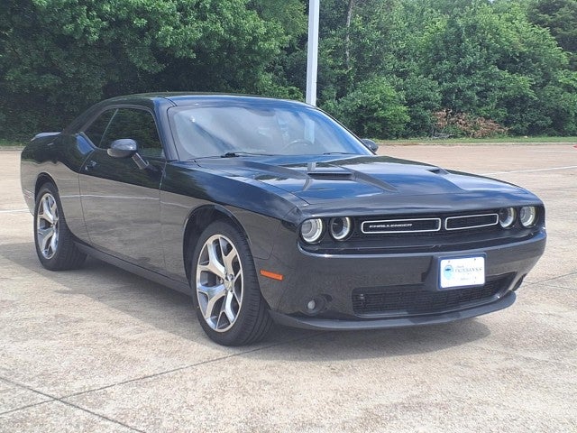 2015 Dodge Challenger SXT Plus