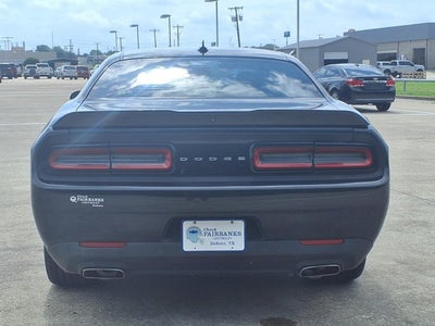 2015 Dodge Challenger SXT Plus