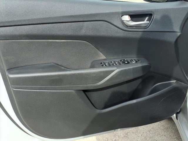 2021 Hyundai Accent SE