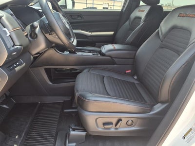 2025 Nissan Pathfinder Rock Creek 4WD