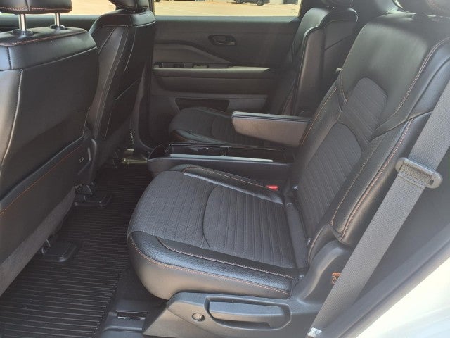 2025 Nissan Pathfinder Rock Creek 4WD