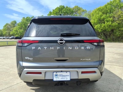 2022 Nissan Pathfinder Platinum