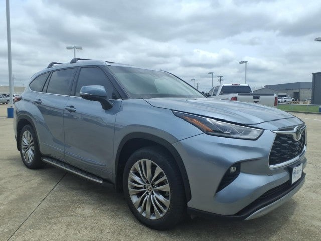 2023 Toyota Highlander Platinum
