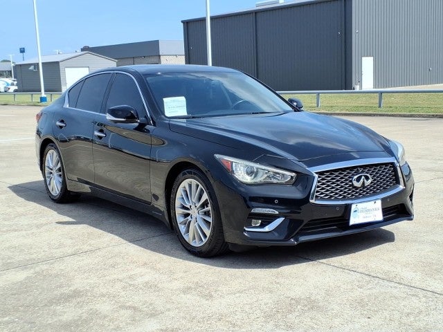 2021 INFINITI Q50 LUXE