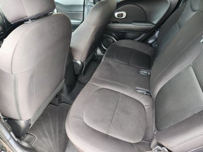 2018 Kia Soul Base